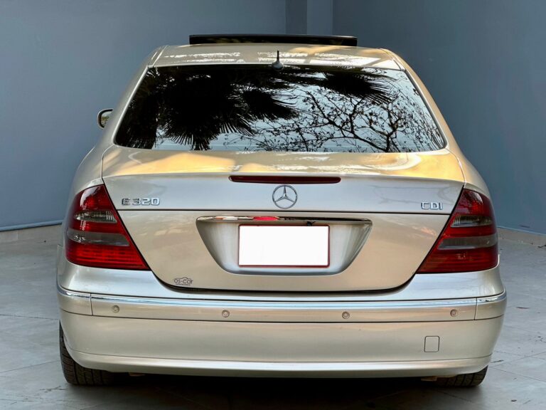 Mercesdes E320