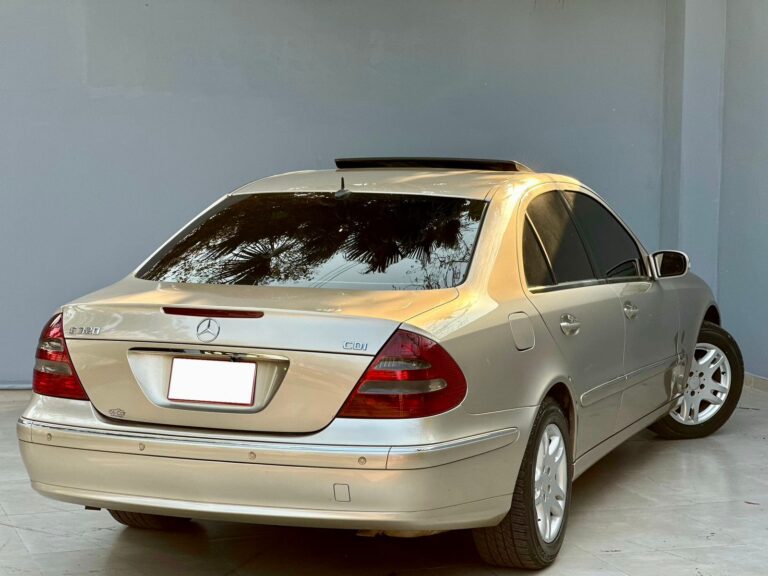 Mercesdes E320