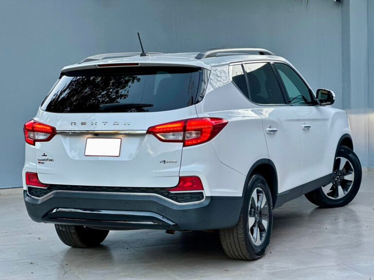Ssangyong Rexton 2019